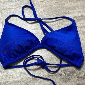 5.00 last call. Vibrant Blue Bikini Top XL16